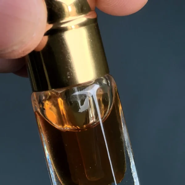 Premium Agarwood Essential Oil for Aromatherapy