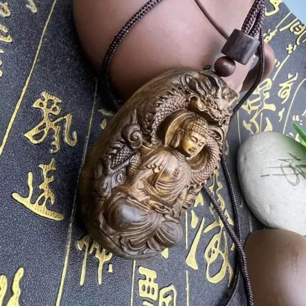 Sandalwood Tathagata Buddha Pendant Necklace